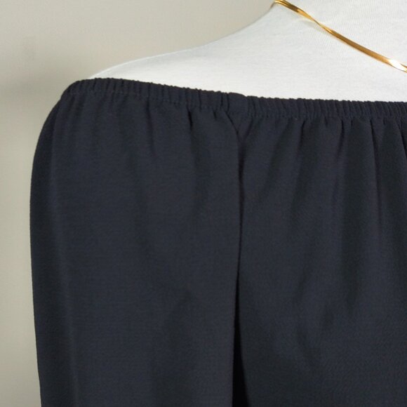 Off Shoulder Black Top - Picture 4 of 7